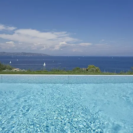 Вилла Peninsula Tropez *